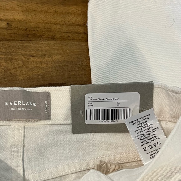 *NWT* Everlane The '90s Cheeky Straight Jean in Bone White 25 Regular - Picture 9 of 15
